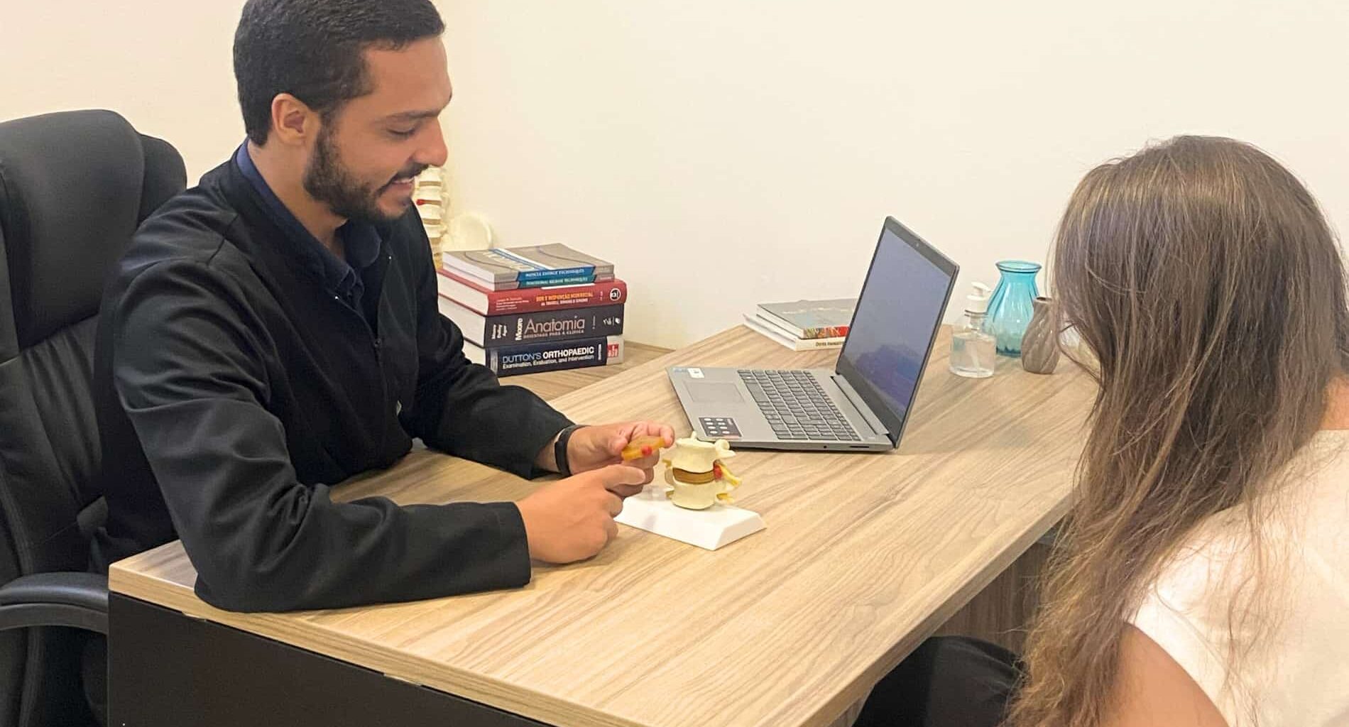 foto de tratamento de artrose na coluna