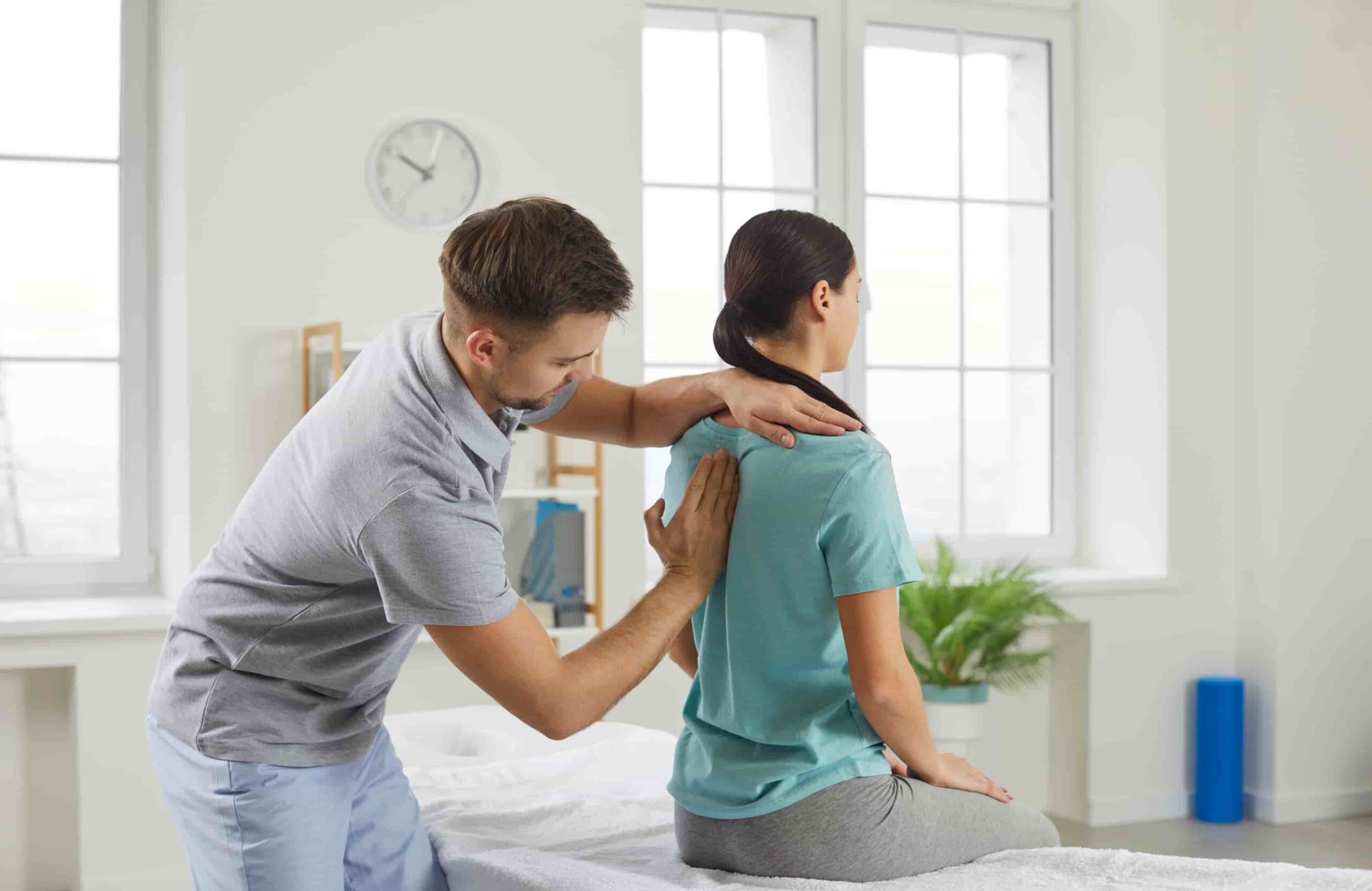 foto de exercícios para escoliose