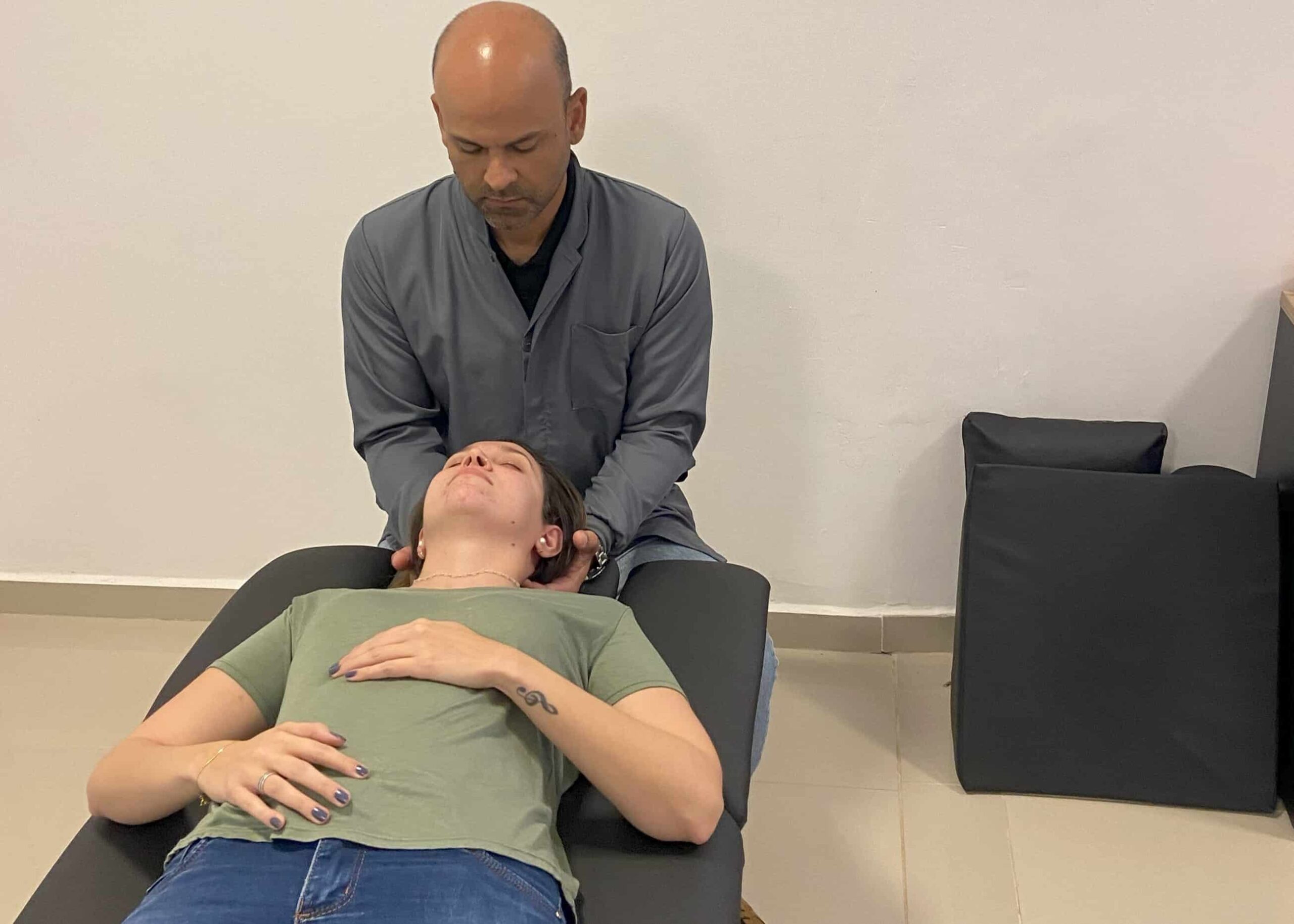 foto de bico de papagaio na cervical