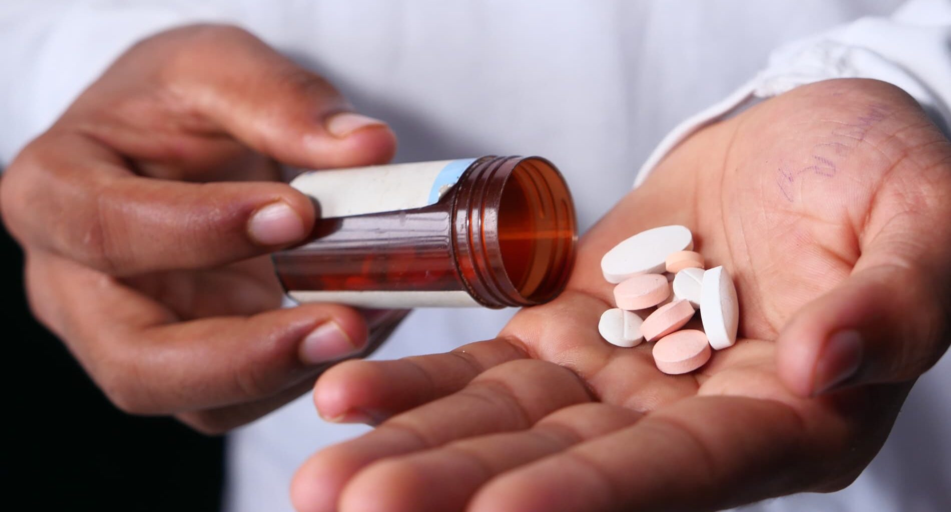 foto de qual o melhor antiinflamatório para bico de papagaio