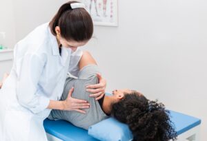 foto de fisioterapia para ombro